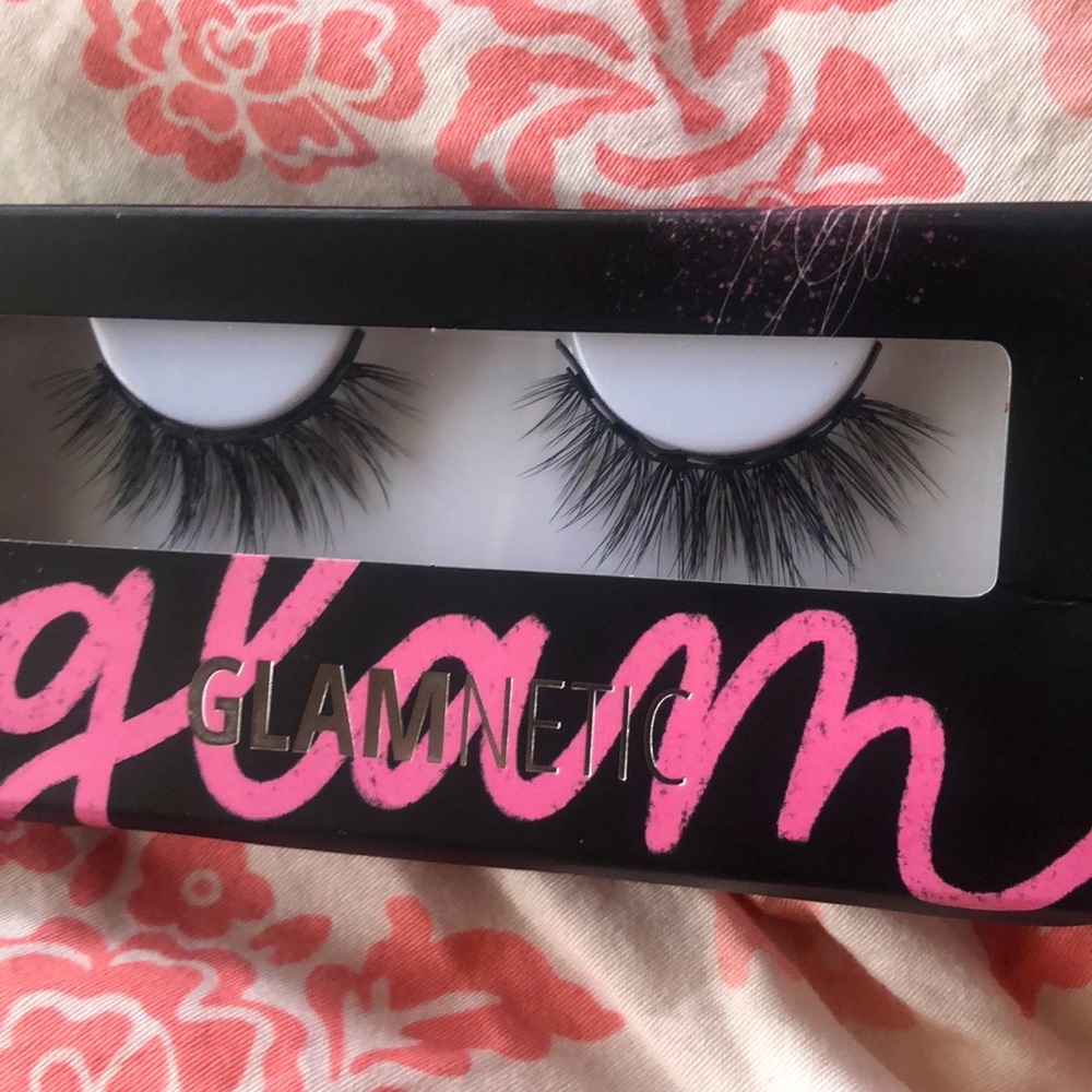 Lashes
